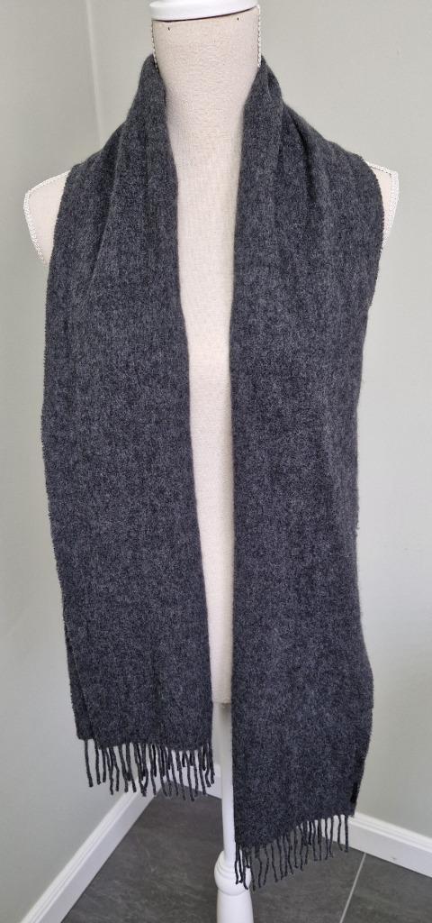 100% kasjmier sjaal antraciet H&M, Kleding | Dames, Mutsen, Sjaals en Handschoenen, Zo goed als nieuw, Sjaal, Maat 46/48 (XL) of groter