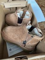 ugg  laarsje  maat 22 met bontvoering, UGG, Jongen of Meisje, Ophalen of Verzenden, Laarzen