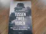Jan Julia Zurne Tussen twee vuren, Ophalen of Verzenden, Tweede Wereldoorlog, Zo goed als nieuw, Overige onderwerpen