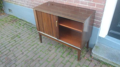 Mid Century kast met roldeur 1950 TV kastje lxbxh 82x37x68cm, Antiek en Kunst, Antiek | Meubels | Kasten, Ophalen