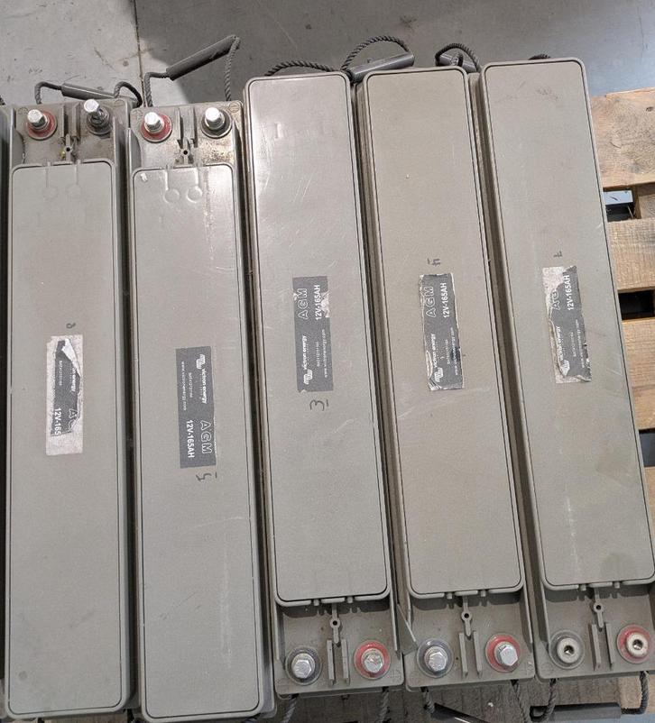 Victron Energy AGM batterijen 12 V 165 Ah, Auto-onderdelen, Accu's en Toebehoren, Gebruikt, Ophalen