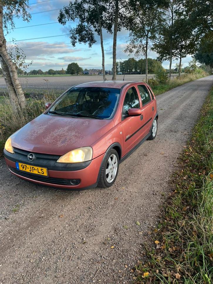 Opel Corsa 1.2 16V 5D 2002, Auto's, Opel, Particulier, Benzine, C, Hatchback, Handgeschakeld, Origineel Nederlands, Rood, Voorwielaandrijving