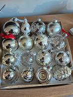 Doos kerstballen zilver pegel denneappel etc, Ophalen of Verzenden