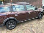 Schade auto Dacia logan MCV stepway 2017, 141000, Auto's, Voorwielaandrijving, Stof, Bruin, 9 cc
