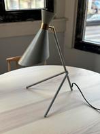 Zuiver Shady Bureaulamp Grijs - Gebruikt, Ophalen of Verzenden, Gebruikt, Metaal, 50 tot 75 cm