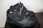 Nike Vintage sneakers retro collectors item, Kleding | Heren, Schoenen, Ophalen of Verzenden, Zo goed als nieuw