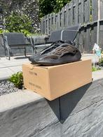 Yeezy 700 v3, Kleding | Heren, Schoenen, Zwart, Ophalen of Verzenden, Yeezy, Sneakers of Gympen