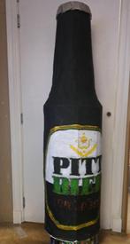 Sinterklaas surprise - Bierfles 160 cm hoog met metalen dop, Diversen, Ophalen, Zo goed als nieuw