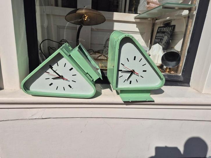 Dubbelzijdige oud fabrieksklok scheepsklok wandklokken 375ps, Huis en Inrichting, Woonaccessoires | Klokken, Gebruikt, Ophalen