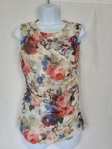 Heel leuk model damesshirt mt M beschikbaar voor biedingen