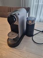 Nespresso apparaat met melkopschuimer, Ophalen, Zo goed als nieuw, Espresso apparaat