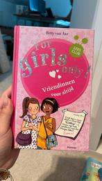 Vriendinnen voor altijd, Ophalen of Verzenden, Zo goed als nieuw