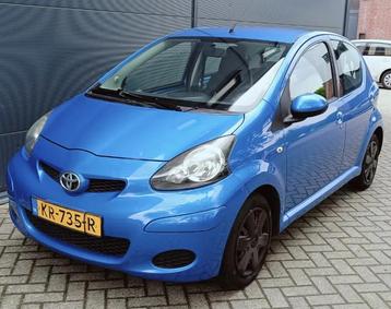 Toyota Aygo 1.0 12V Comfort Airco/Nette auto beschikbaar voor biedingen