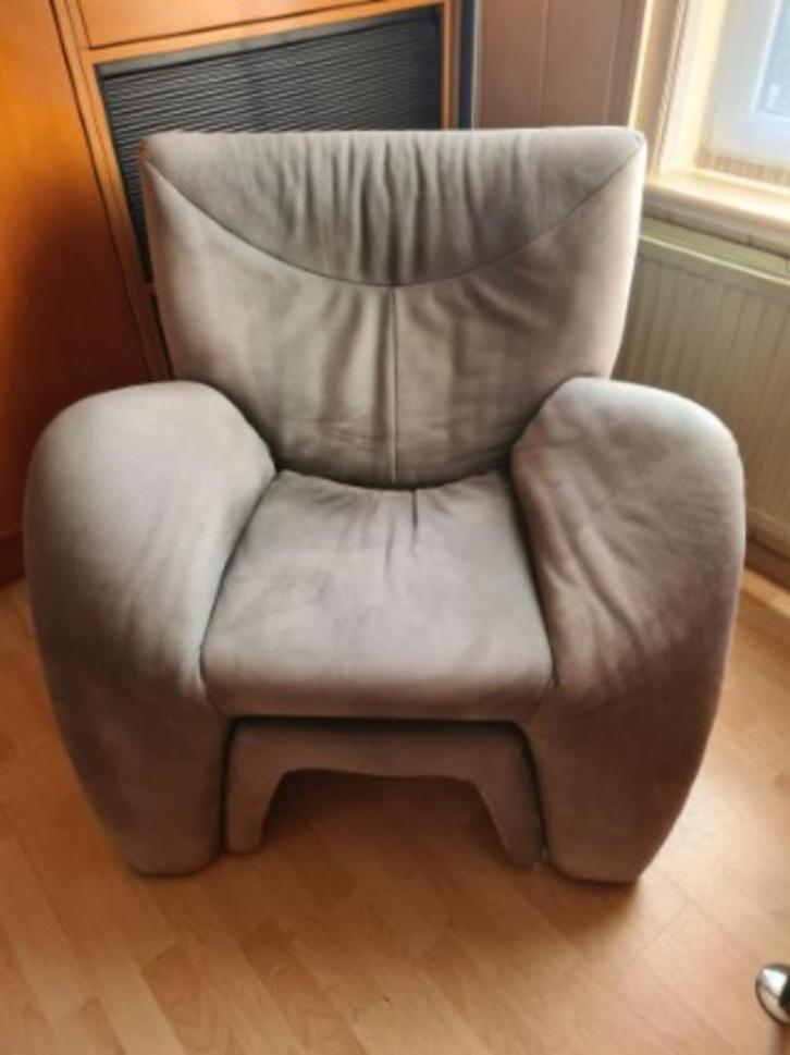 Designfauteuil Leolux type Echnaton, Huis en Inrichting, Fauteuils, Gebruikt, Leer, 75 tot 100 cm, Ophalen