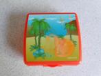 Tupperware Snackie 14x12x5,5 cm. Dino Rood, Ophalen of Verzenden, Zo goed als nieuw, Rood, Bus of Trommel
