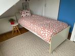 goed eenpersoonsbed (incl. lattenbodem) vrij 1 aug ophalen, Huis en Inrichting, Ophalen, Zo goed als nieuw
