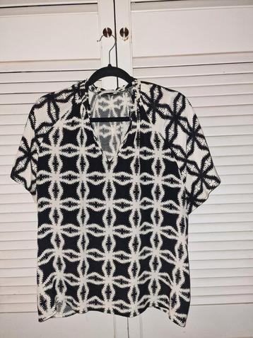 Nieuwe zijden blouse, NUKUS, zwart-wit, maat L beschikbaar voor biedingen