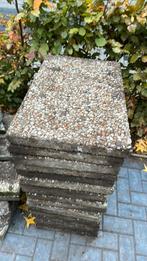 17 Grindtegels, gratis ophalen, Ophalen, Zo goed als nieuw, Beton, Terrastegels