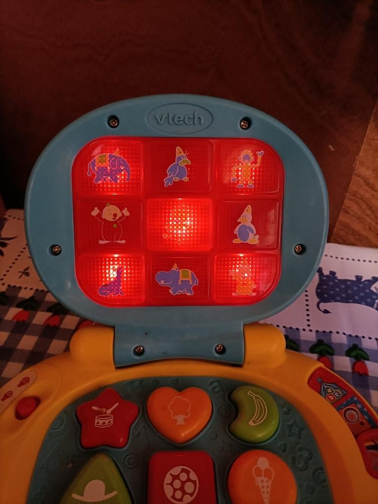 Bumba leerzame en leuke laptop, Kinderen en Baby's, Ophalen of Verzenden