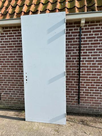 Binnendeur 92,5x231,5cm. beschikbaar voor biedingen