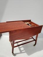 Deens bijzettafeltje; even kijken!, Huis en Inrichting, Ophalen, Vintage, teak furniture, bijzettafel, teak tafel, 1 of 2 laden