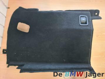 Bagageruimtebekleding rechts BMW 5-serie E61 51477050364 beschikbaar voor biedingen
