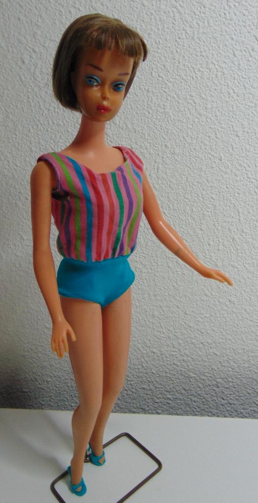 Barbie Vintage AM girl Japan originele outfit + Ots, Verzamelen, Poppen, Gebruikt, Pop, Ophalen of Verzenden