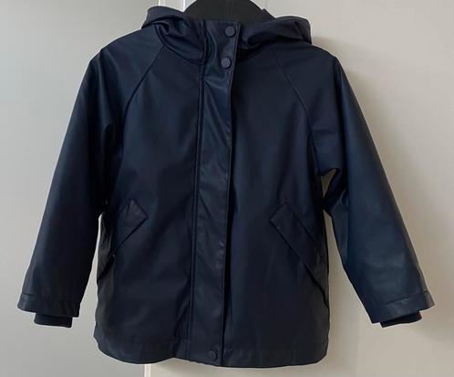 Zara gewaxte regenjas met voering jongen maat 110, Kinderen en Baby's, Kinderkleding | Maat 110, Zo goed als nieuw, Jongen, Jas