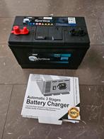 Nieuwe boot accu en oplader, Watersport en Boten, Bootonderdelen, Ophalen of Verzenden, Nieuw, Motor en Techniek, Zeilboot of Motorboot