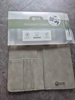 Trtl passport cover paspoort hoesje, Ophalen of Verzenden, Zo goed als nieuw