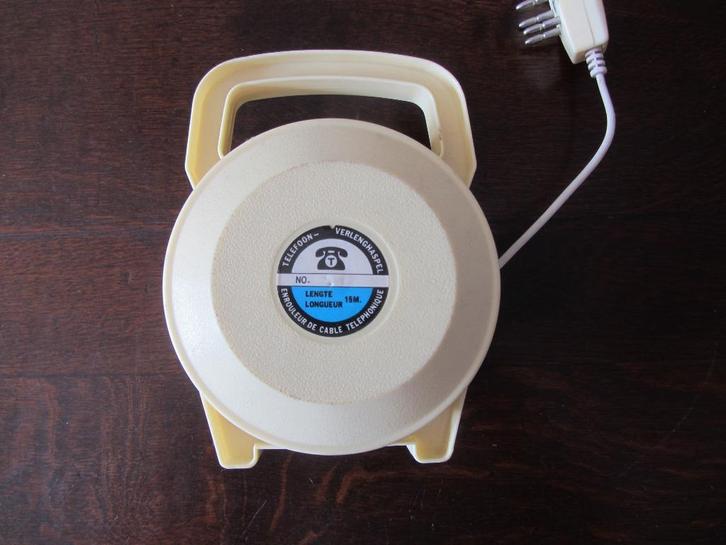 Telefoon Verlengsnoer op haspel (15 mtr) - vintage, Telecommunicatie, Vaste telefoons | Niet Draadloos, Gebruikt, Ophalen of Verzenden