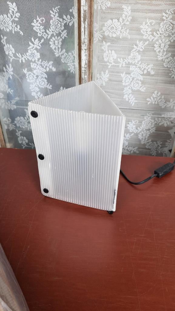 Ikea tafellamp 2 nieuw 1 gebruikt type Ton,lees beschrijving, Huis en Inrichting, Lampen | Tafellampen, Ophalen of Verzenden, Nieuw