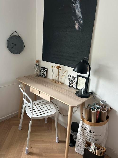 Ikea Lisabo bureau, Huis en Inrichting, Bureaus, Zo goed als nieuw, Bureau, Ophalen