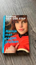 Sophie van der Stap - Meisje met negen pruiken, Ophalen, Gelezen, Sophie van der Stap