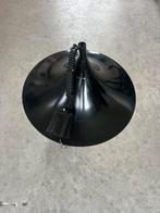 Heksenhoed lamp, Ophalen