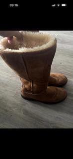Bruine Uggs laarzen maat 40, Ophalen of Verzenden, Zo goed als nieuw, Bruin, Hoge laarzen