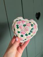 Porselein bakje in de vorm van een hart. MOOI!, Ophalen of Verzenden