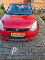 Suzuki Swift 1.5 3D 2005 Rood, Auto's, Voorwielaandrijving, 40 €/maand, Zwart, 4 cilinders