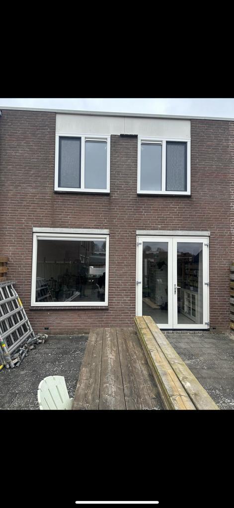 Kunststof kozijnen verdiept profiel HR++ glas, Doe-het-zelf en Verbouw, Kozijnen en Schuifpuien, Gebruikt, Raamkozijn, Kunststof