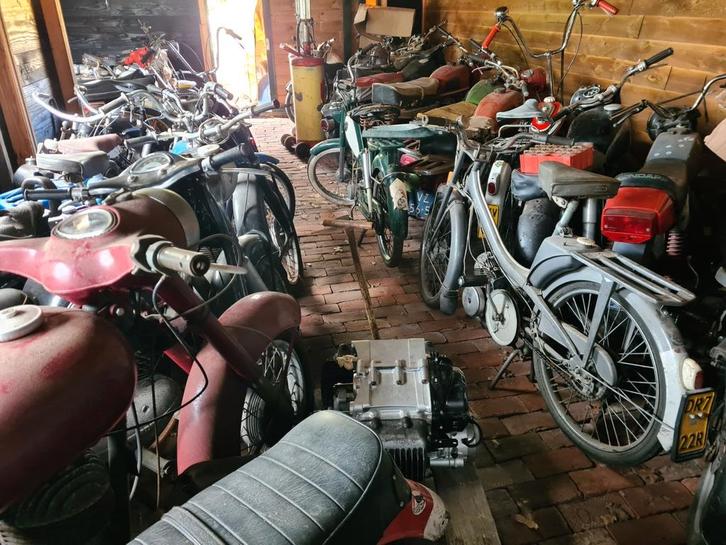 Diverse Oldtimers - Zie foto's! brommer en motor, Fietsen en Brommers, Brommers | Oldtimers, Overige merken, Ophalen