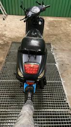 Btc 50 cc scooter blauw kenteken