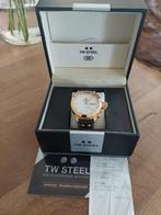 TW Steel horloge uniseks robuust oversized bruin rosé uniek, Overige merken, Leer, Staal, Ophalen of Verzenden