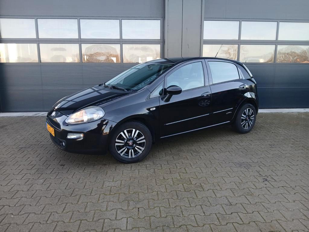 Fiat Punto 0.9 Twinair 85 5-D 2012 Zwart