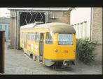h273: dia van HTM PCC tram 2114, Den Haag, '80s, Verzamelen, Ophalen of Verzenden, Gebruikt, Tram, Kaart of Prent