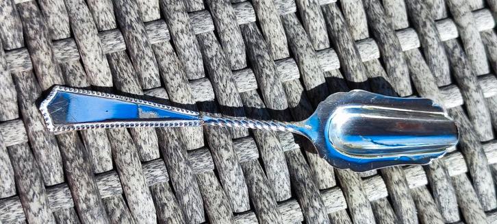 zilveren Suikerschepje met Gedraaide Steel, Antiek en Kunst, Antiek | Bestek, Ophalen