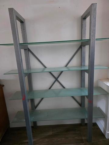 Kare Design Regal met glazen planken beschikbaar voor biedingen
