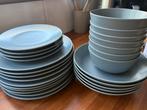 IKEA Servies Grijs - Zoetermeer, Huis en Inrichting, Ophalen, Gebruikt, Keramiek, Effen