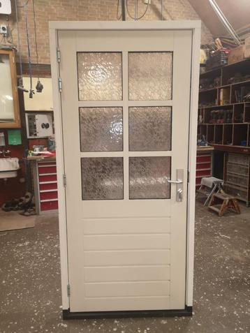 Achterdeur met nieuw kozijn en DTS dorpel-1030x2220 beschikbaar voor biedingen