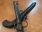 Een koppel van 2 antieke zwartkruit percussie pistolen, Ophalen of Verzenden