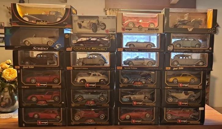 Partij 24 modellen 1/18 Porsche Ferrari Citroën VW Lancia, Hobby en Vrije tijd, Modelauto's | 1:18, Nieuw, Auto, Bburago, Ophalen of Verzenden